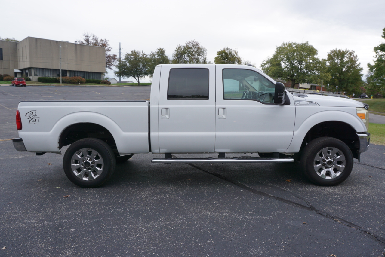 Ford F-350 SD Lariat Crew Cab 4WD 2015 Ford F-350 SD Lariat Crew Cab 4WD 2015