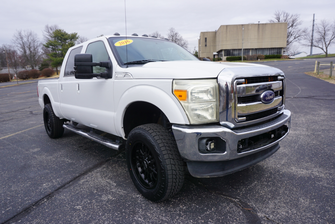 Ford F-350 SD Lariat Crew Cab 4WD 2015