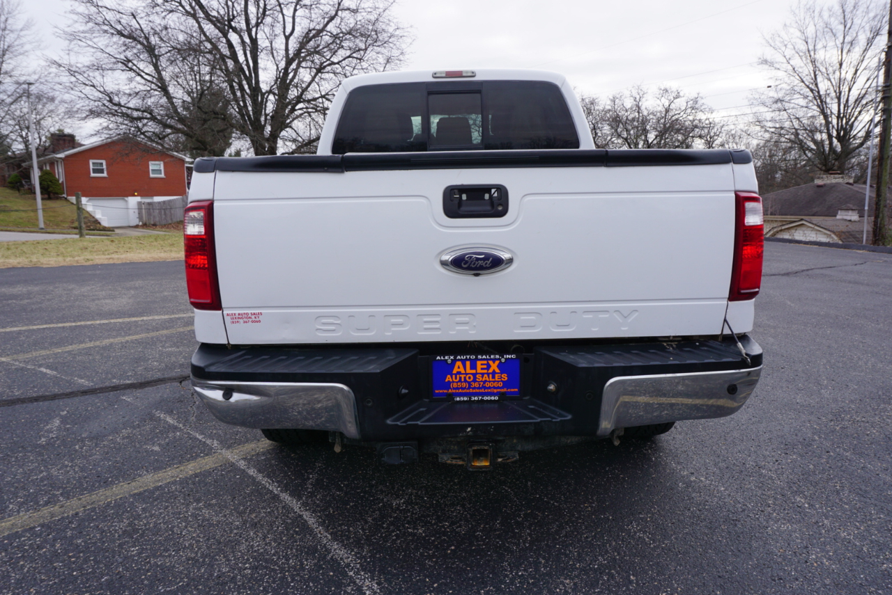 Ford F-350 SD Lariat Crew Cab 4WD 2015