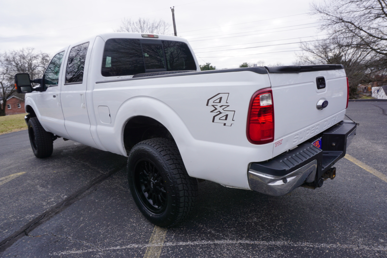 Ford F-350 SD Lariat Crew Cab 4WD 2015