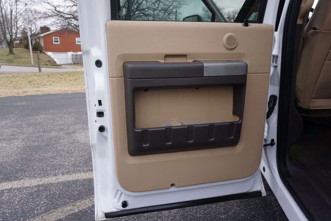 Ford F-350 SD Lariat Crew Cab 4WD 2015