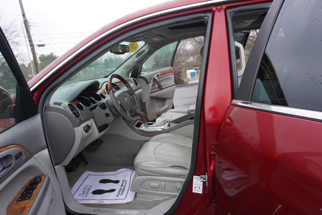 Buick Enclave CXL FWD 2008
