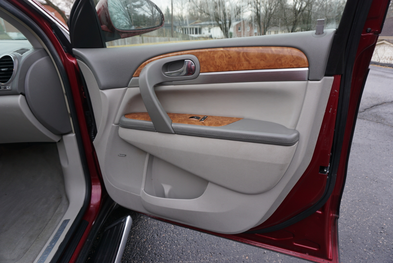 Buick Enclave CXL FWD 2008