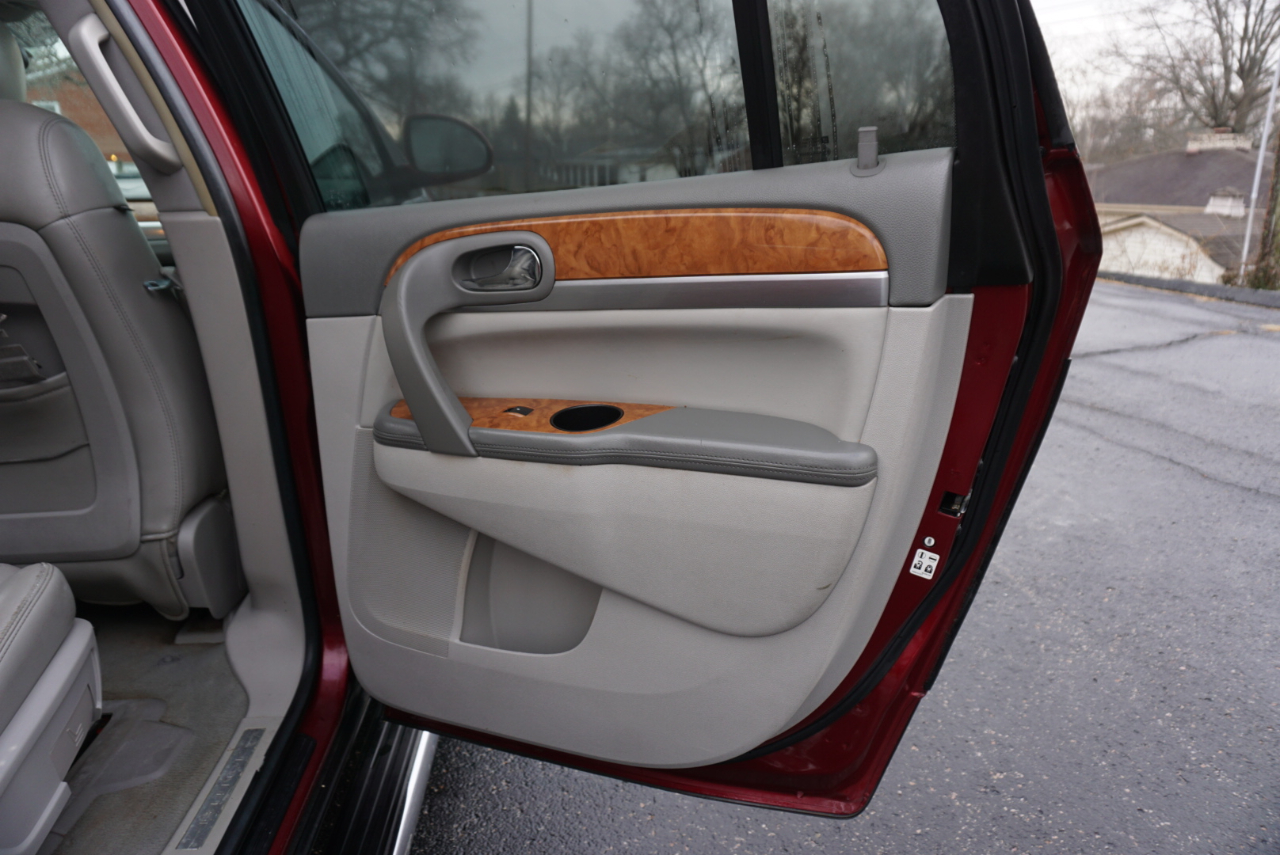 Buick Enclave CXL FWD 2008