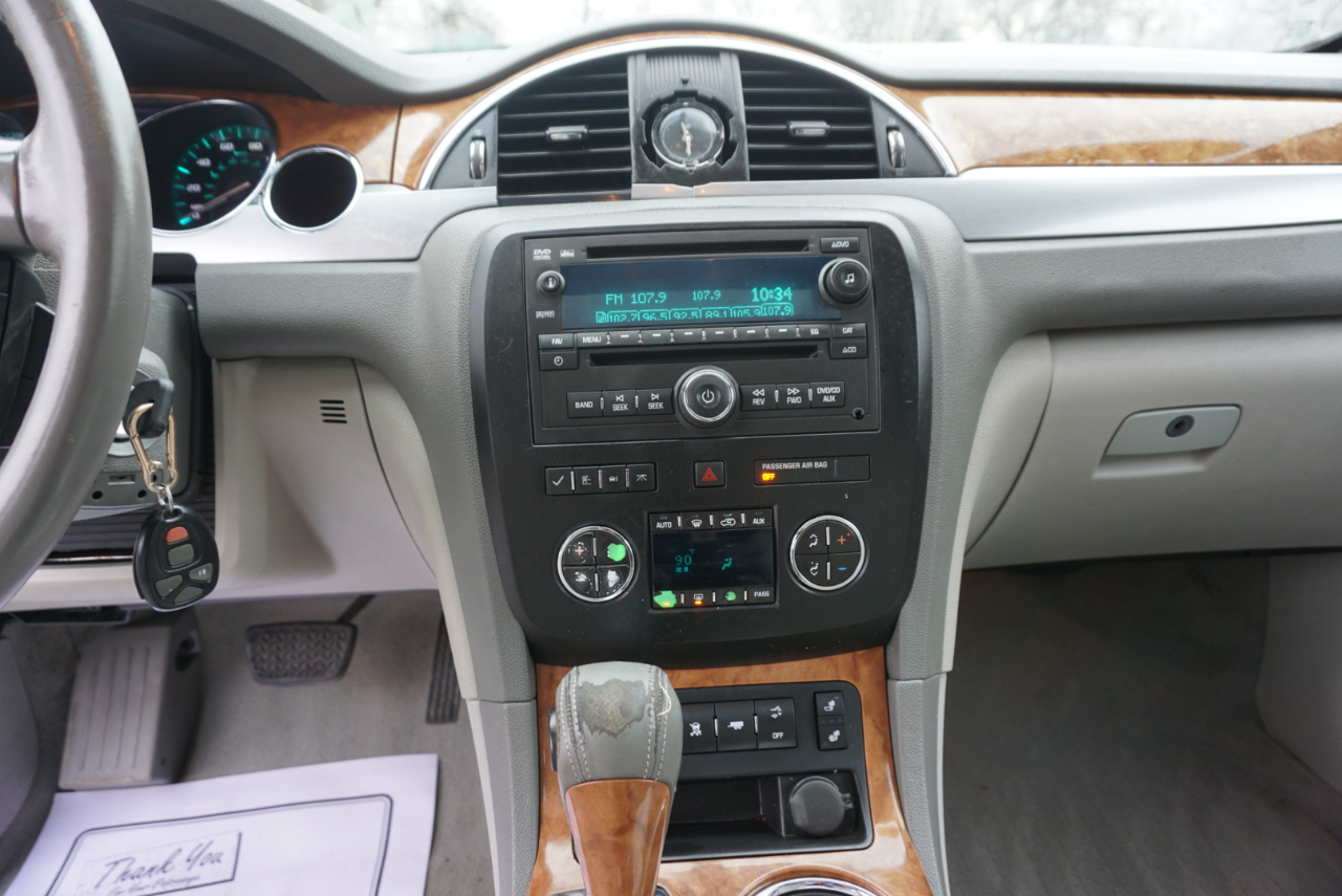 Buick Enclave CXL FWD 2008