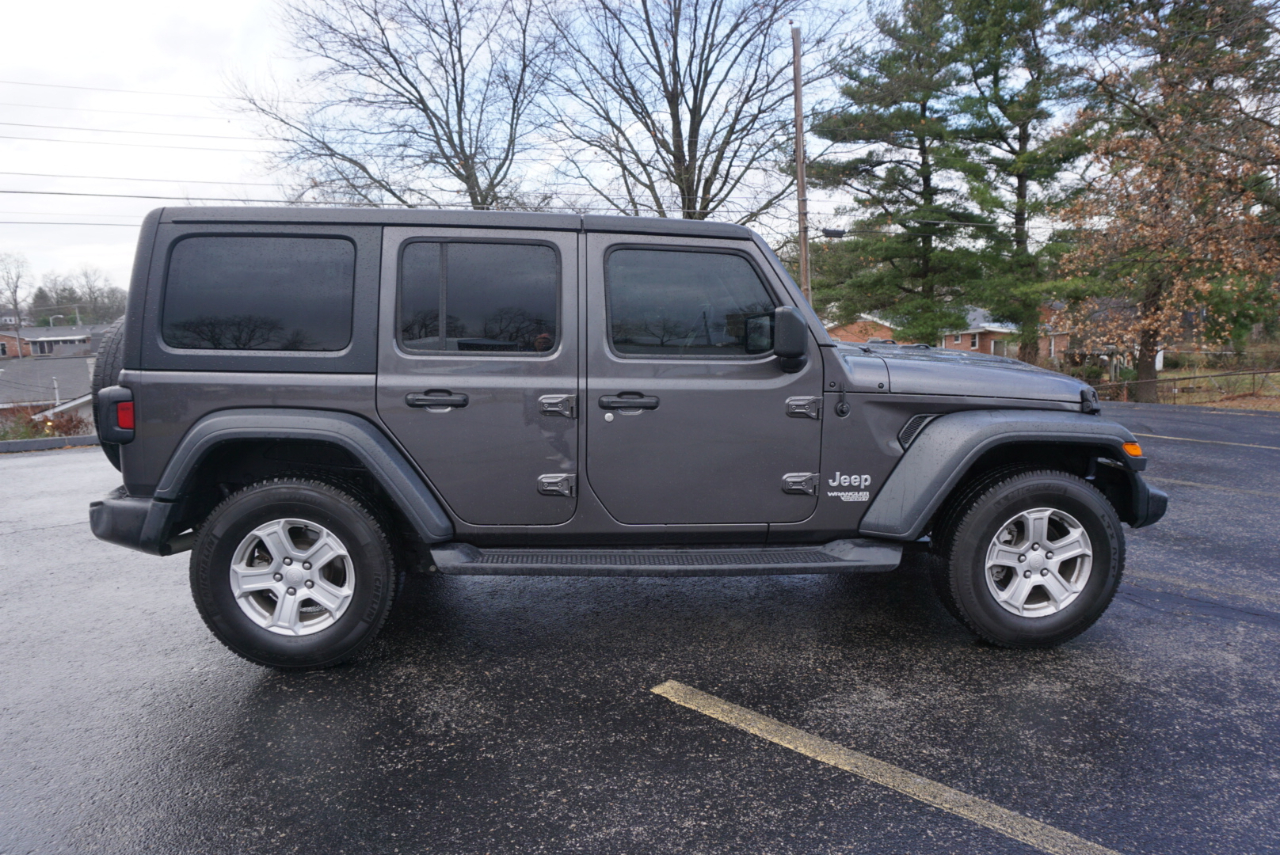Jeep Wrangler Unlimited Sport 2018