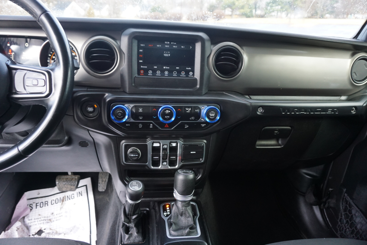 Jeep Wrangler Unlimited Sport 2018