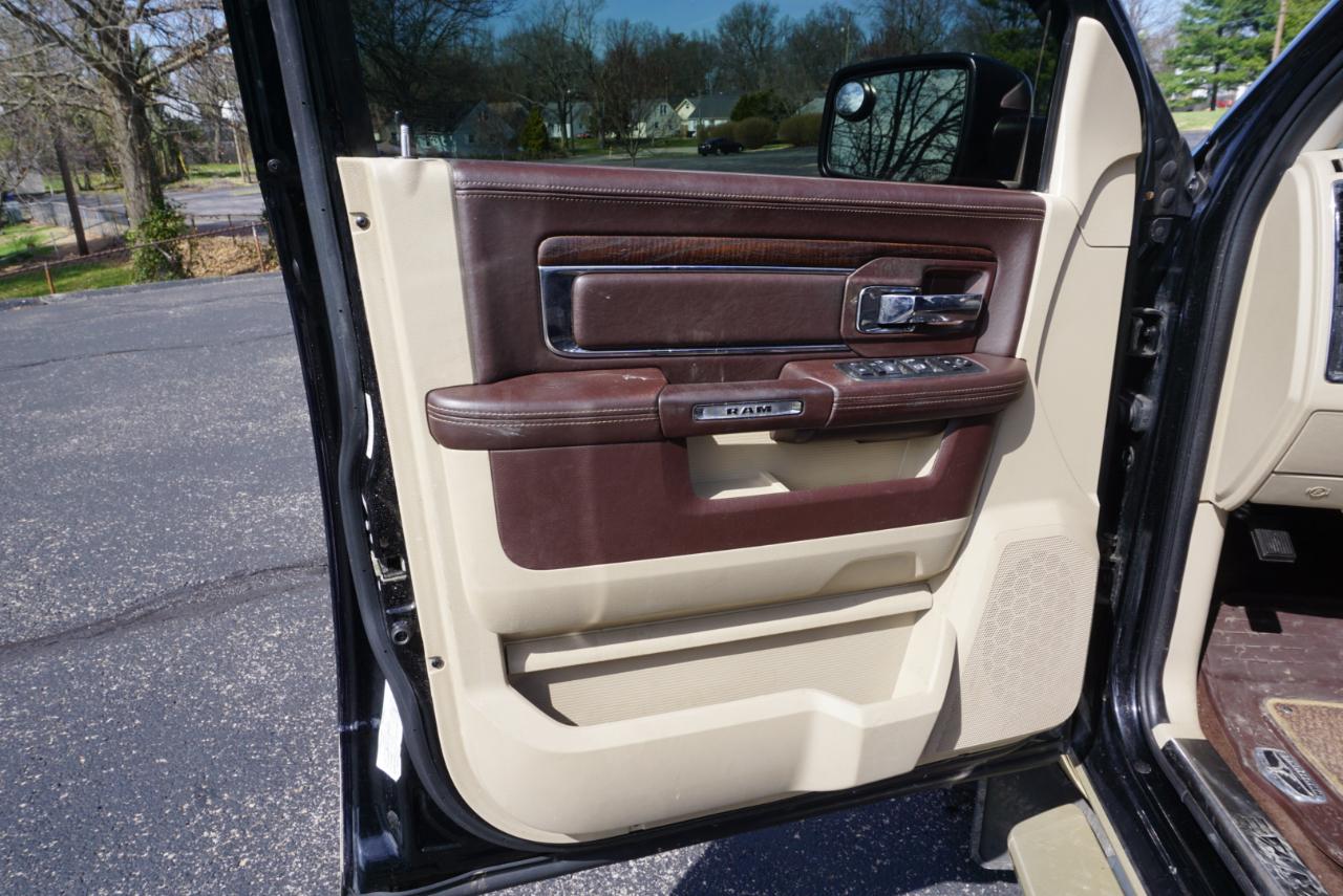 Dodge 1500 Laramie Longhorn Edition Crew Cab LWB 4WD 2014