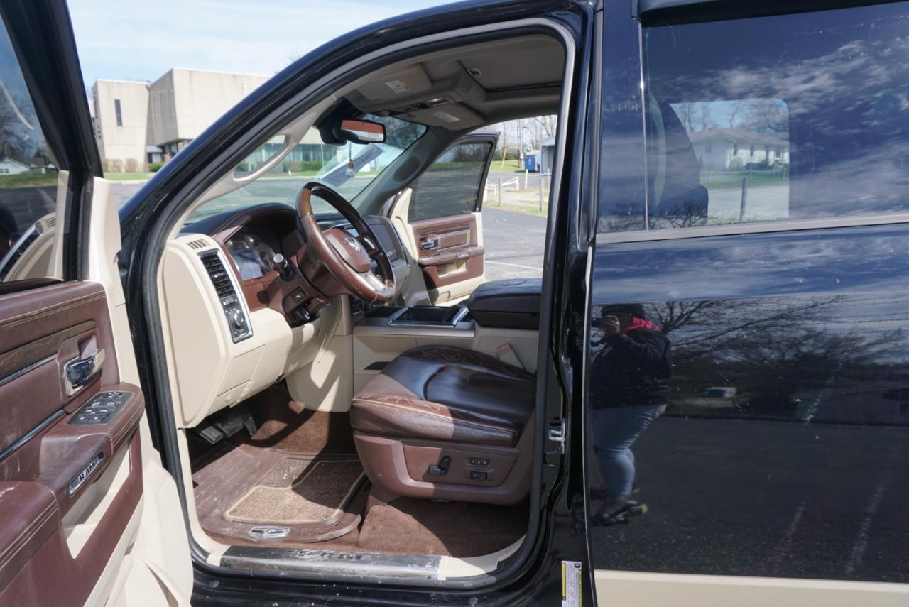 Dodge 1500 Laramie Longhorn Edition Crew Cab LWB 4WD 2014
