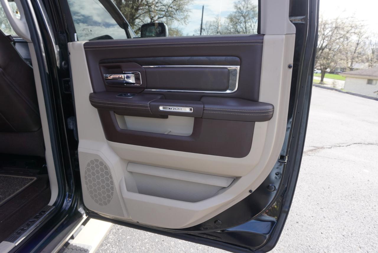 Dodge 1500 Laramie Longhorn Edition Crew Cab LWB 4WD 2014