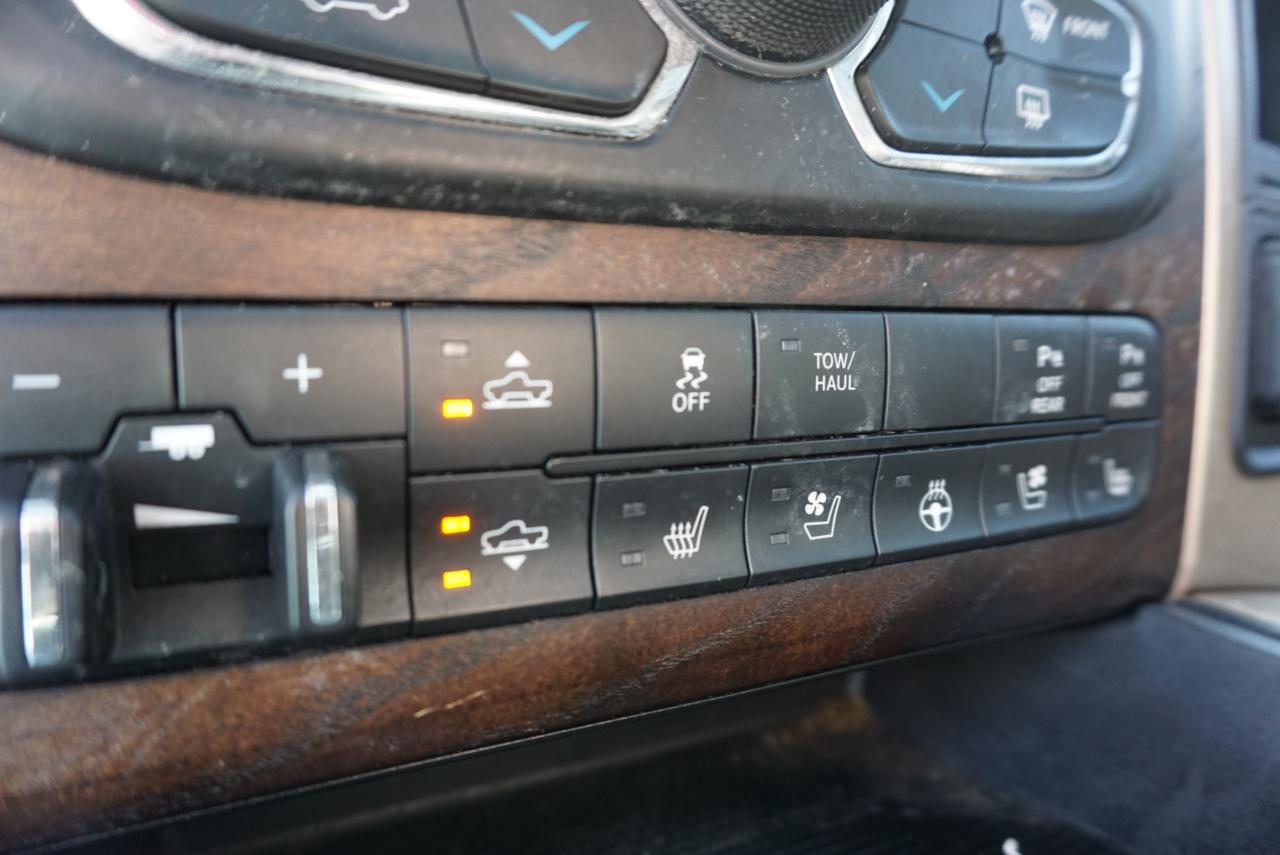 Dodge 1500 Laramie Longhorn Edition Crew Cab LWB 4WD 2014