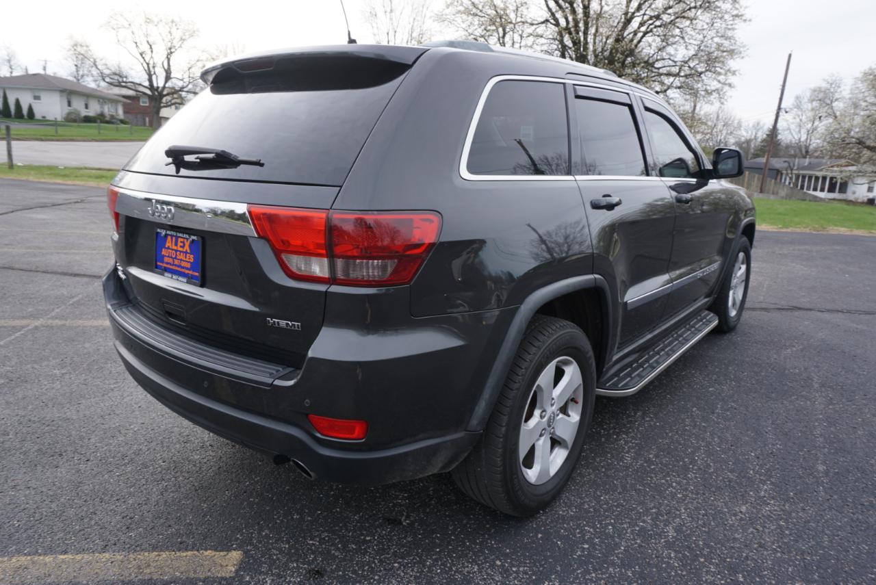 Jeep Grand Cherokee Laredo 4WD 2011
