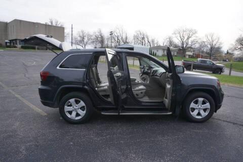 Jeep Grand Cherokee Laredo 4WD 2011