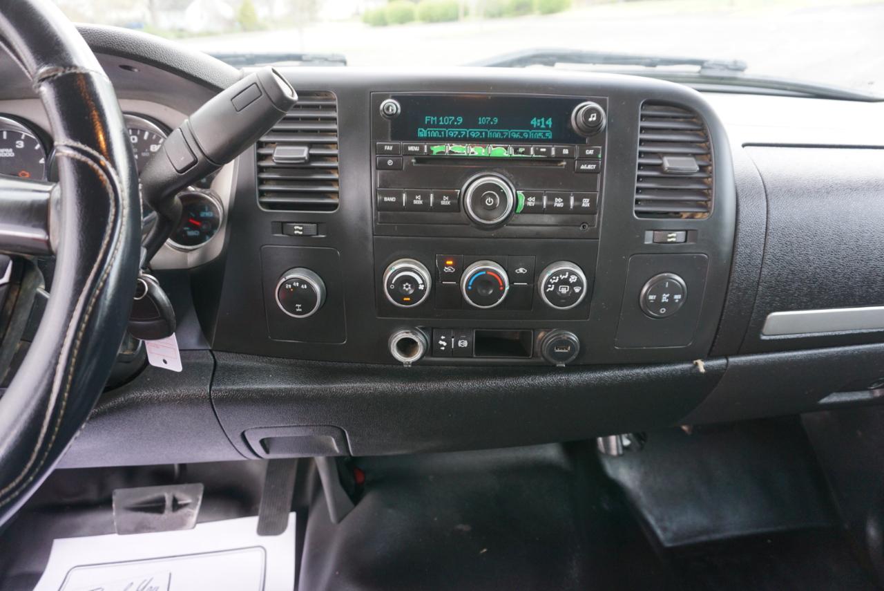 Chevrolet Silverado 3500HD LT Crew Cab 4WD 2014