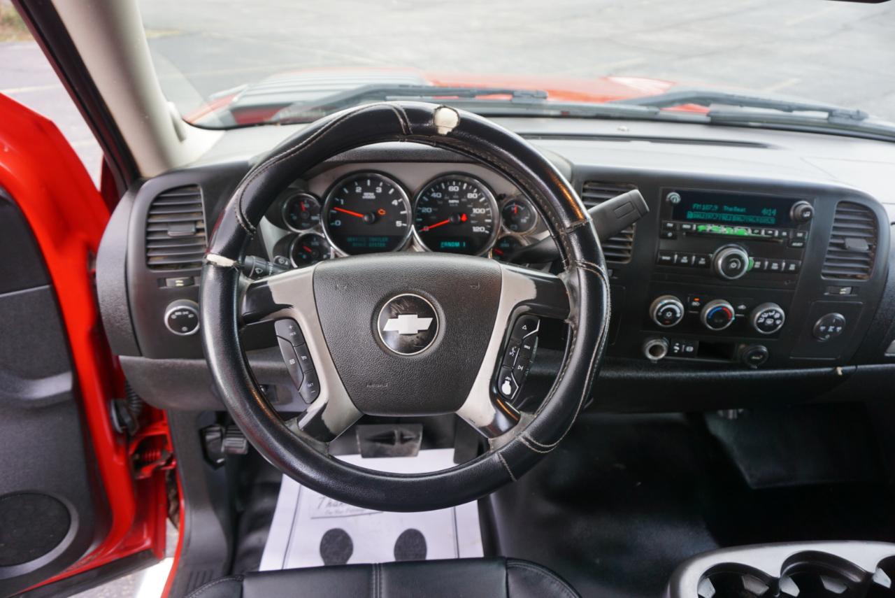 Chevrolet Silverado 3500HD LT Crew Cab 4WD 2014