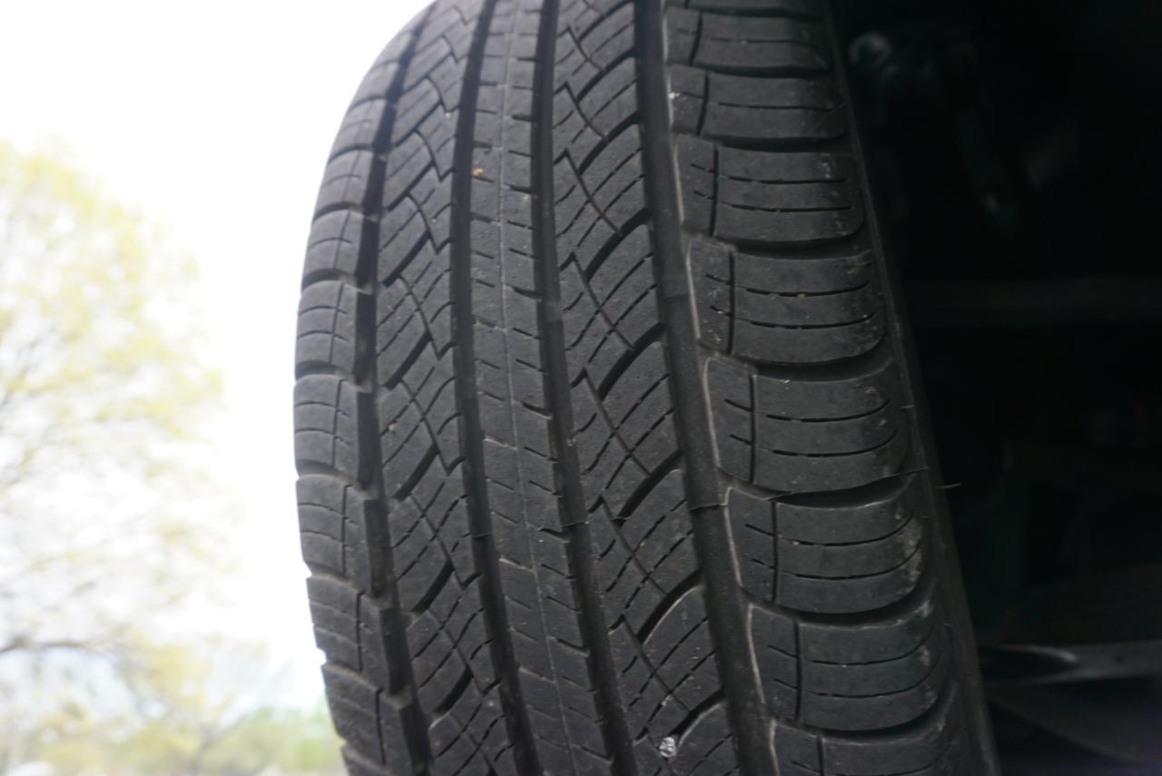 Toyota Sienna XLE 7-Passenger AWD 2013