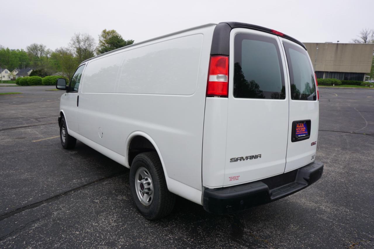 GMC Savana G2500 Extended Cargo 2023