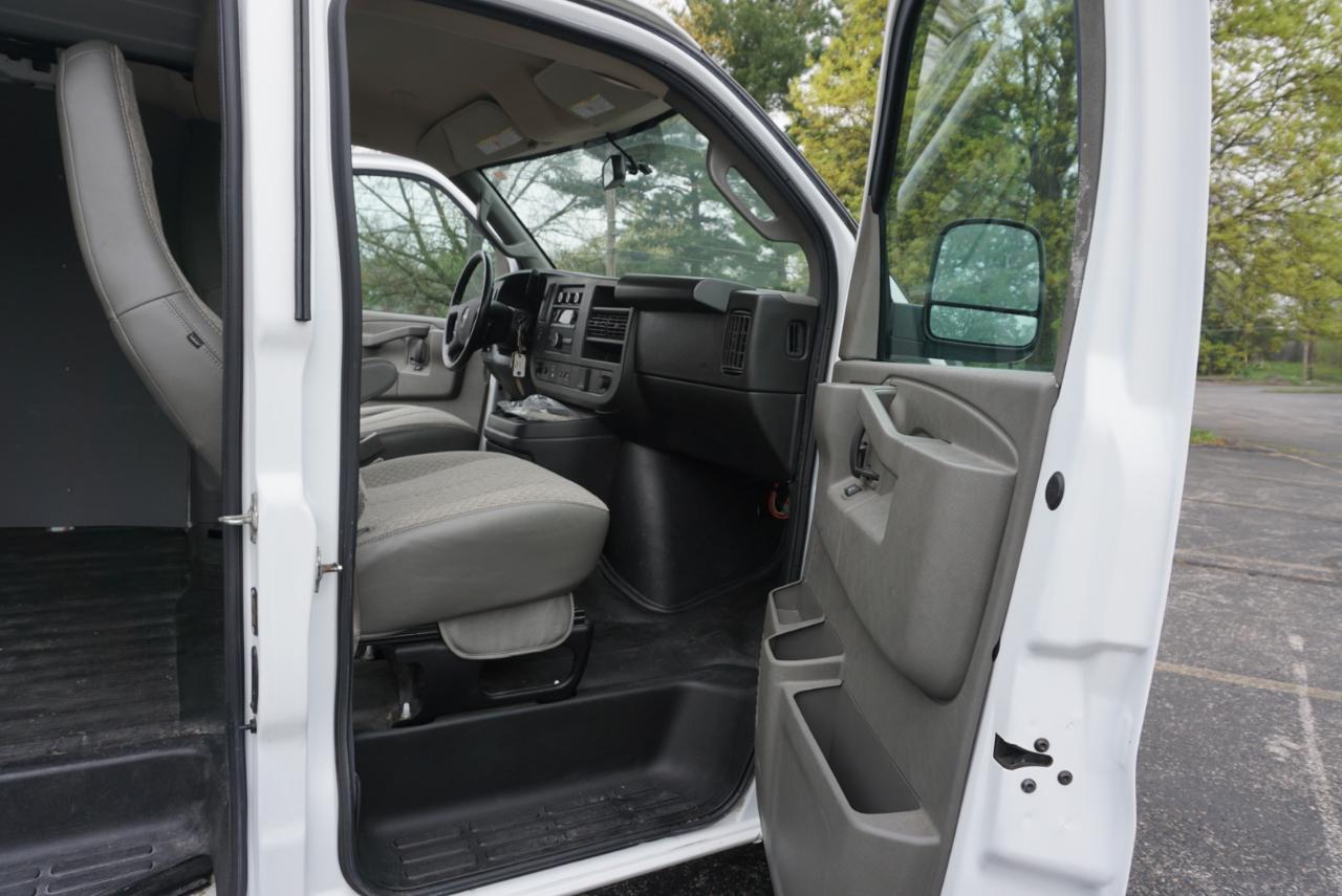 GMC Savana G2500 Extended Cargo 2023