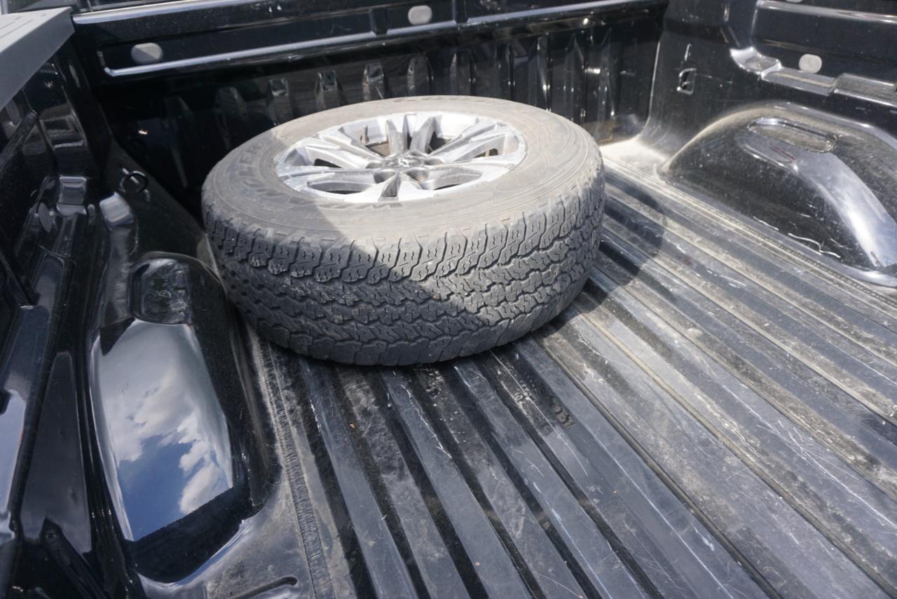 Chevrolet Colorado Z71 Crew Cab Long Box 4WD 2021