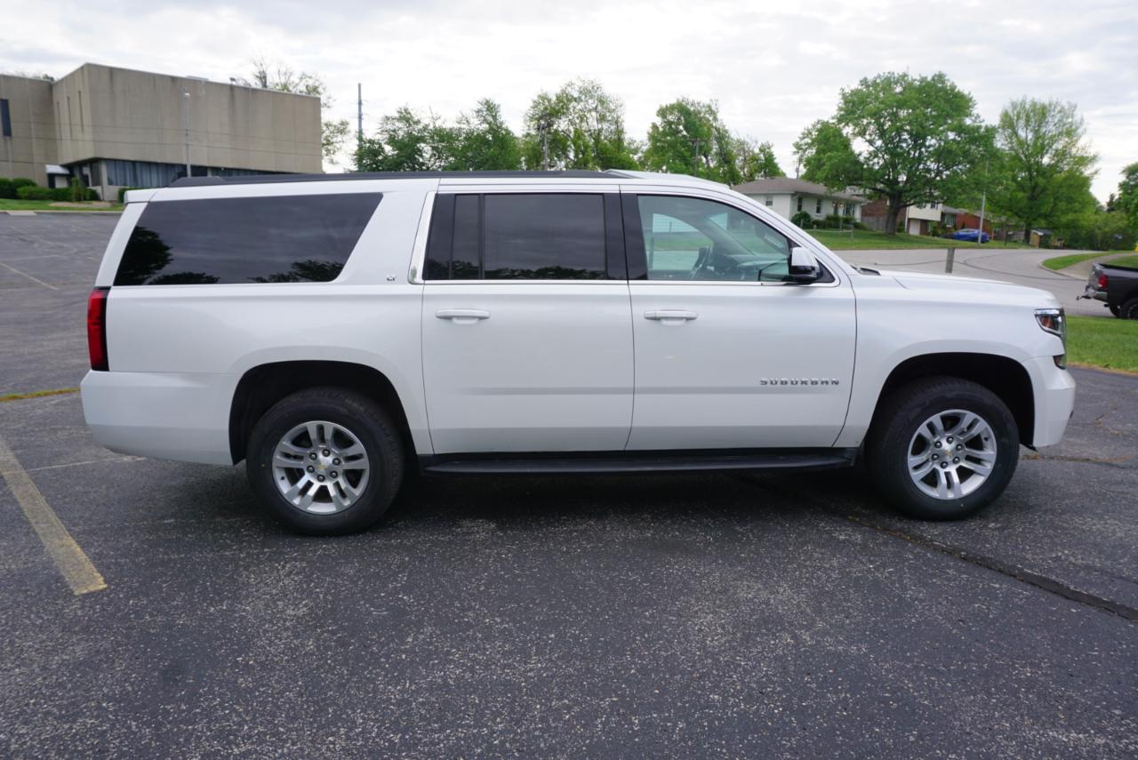 Chevrolet Suburban LT 4WD 2016
