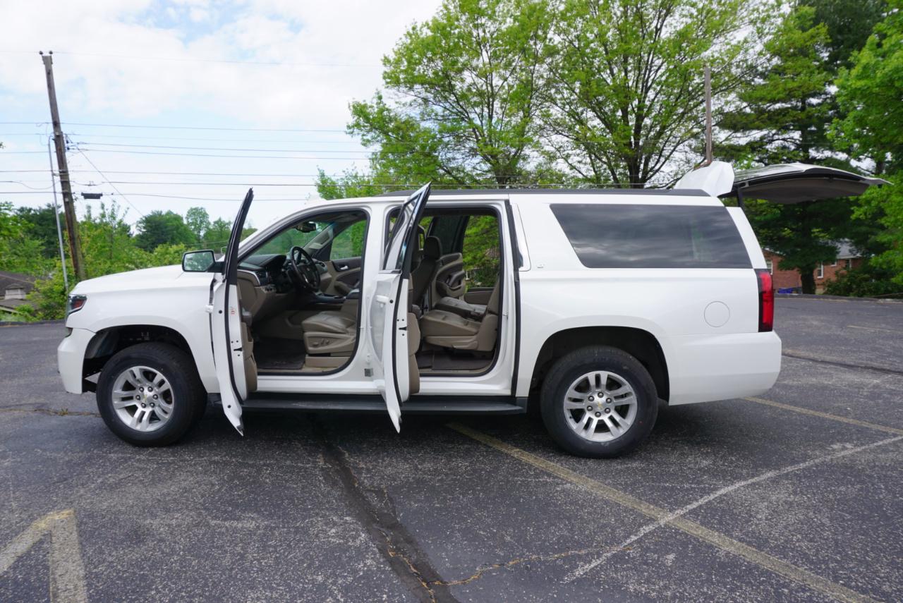 Chevrolet Suburban LT 4WD 2016