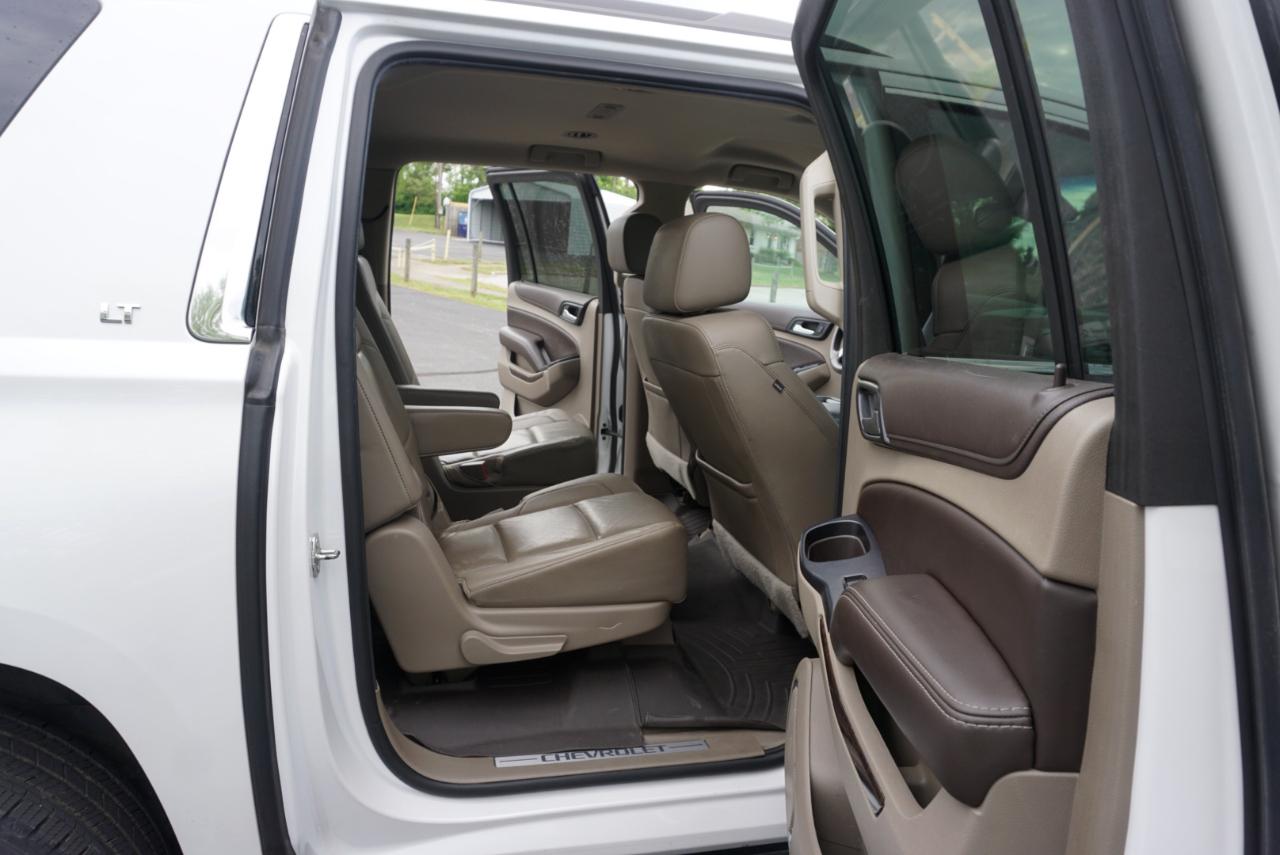 Chevrolet Suburban LT 4WD 2016