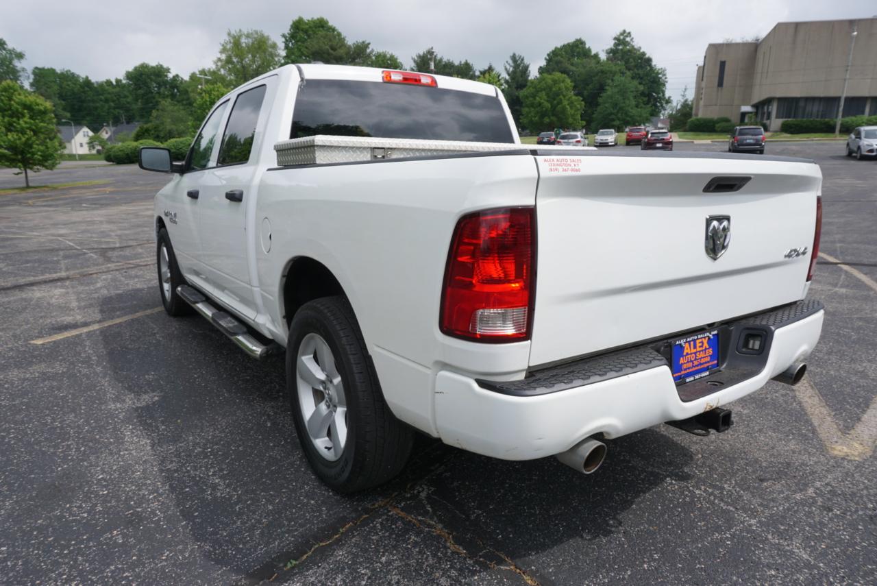 Dodge 1500 Tradesman Crew Cab SWB 4WD 2014