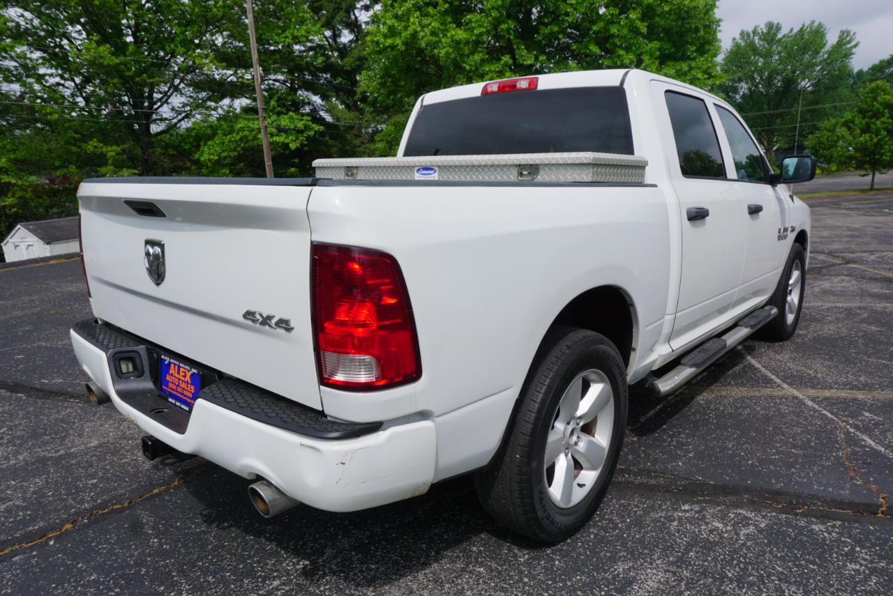Dodge 1500 Tradesman Crew Cab SWB 4WD 2014