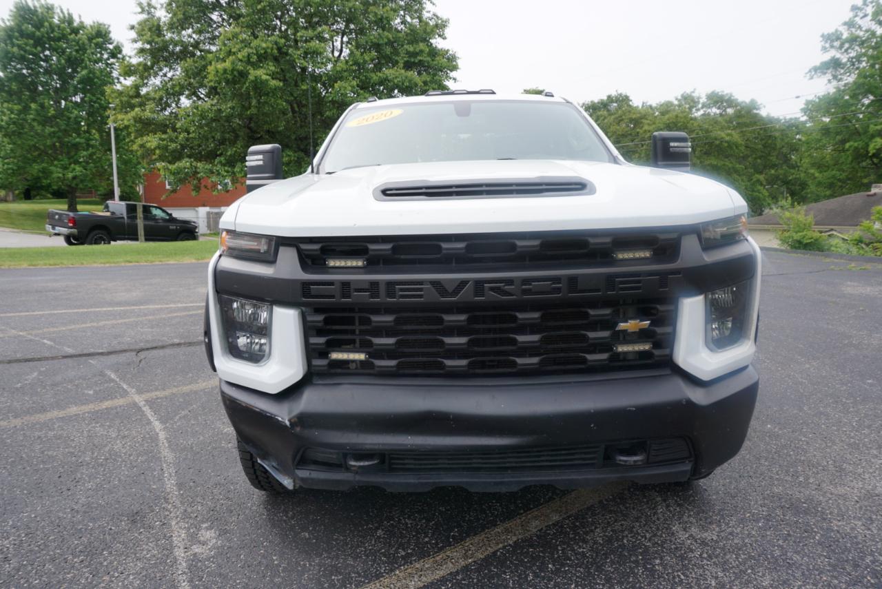 Chevrolet Silverado 2500HD LT Crew Cab 4WD 2020