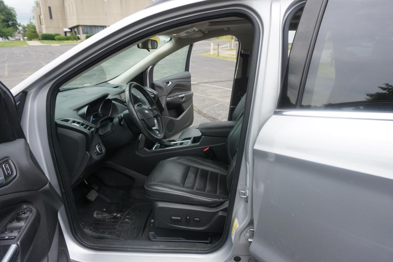 Ford Escape SEL 4WD 2018