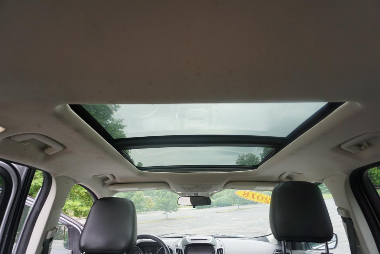 Ford Escape SEL 4WD 2018