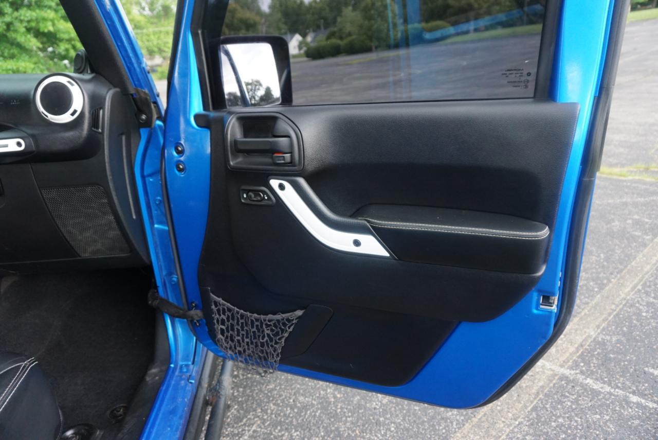 Jeep Wrangler  2014