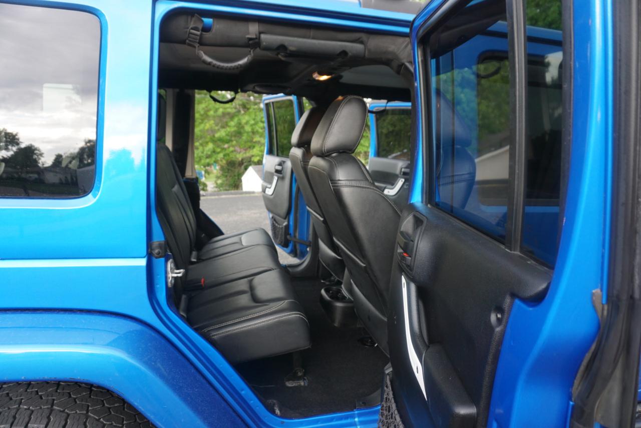 Jeep Wrangler  2014