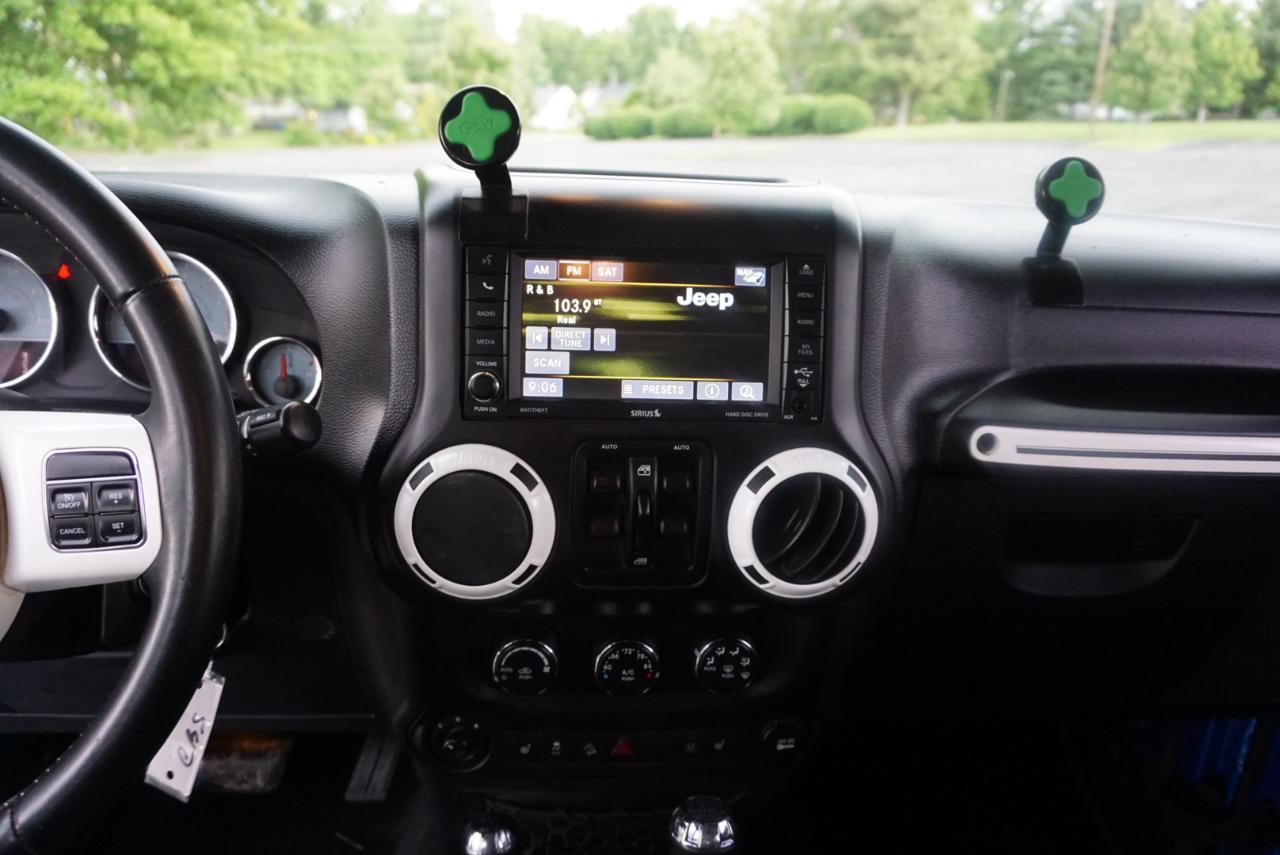 Jeep Wrangler  2014