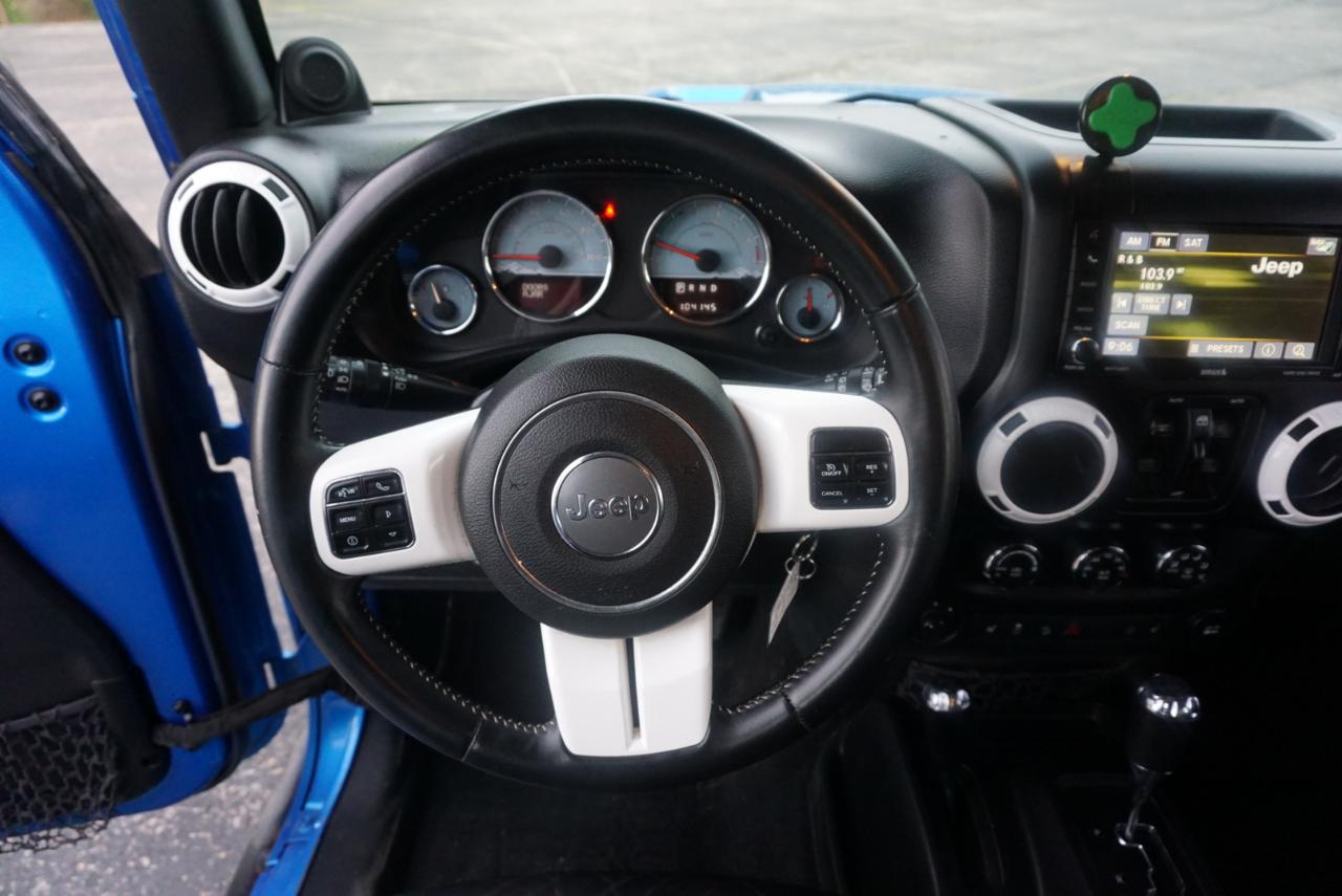 Jeep Wrangler  2014