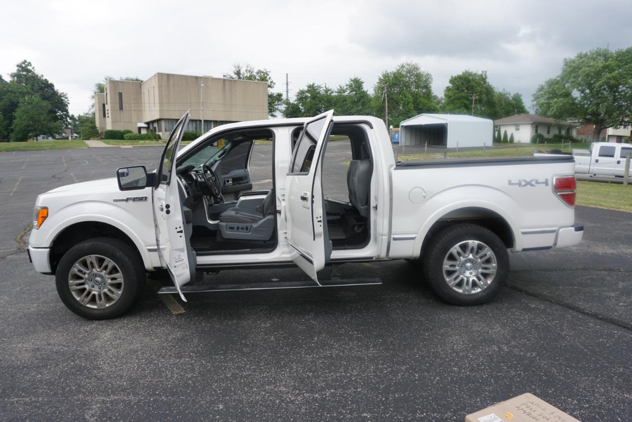 Ford F-150 Platinum SuperCrew 5.5-ft. Bed 4WD 2012