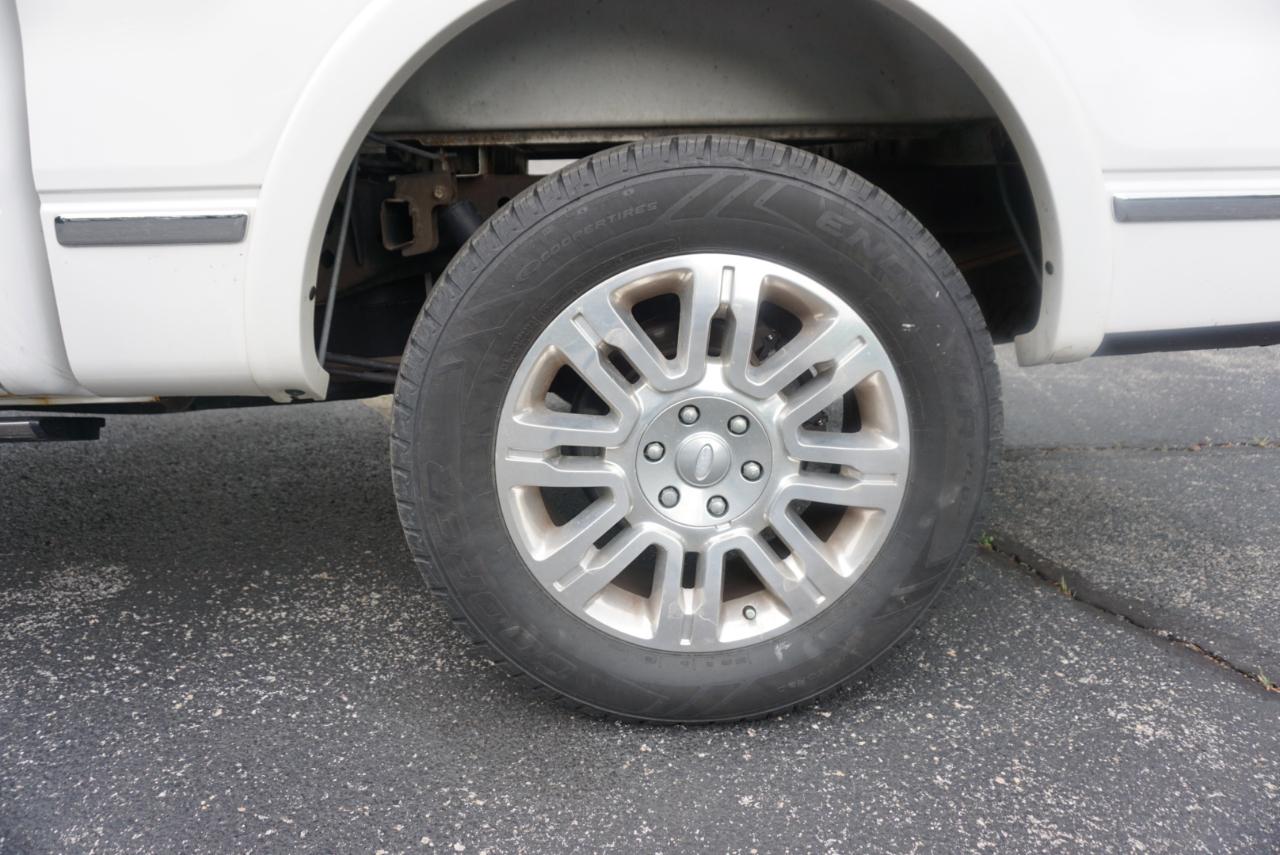 Ford F-150 Platinum SuperCrew 5.5-ft. Bed 4WD 2012
