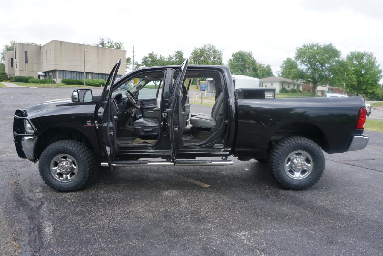 Dodge 2500 Tradesman Crew Cab SWB 4WD 2018