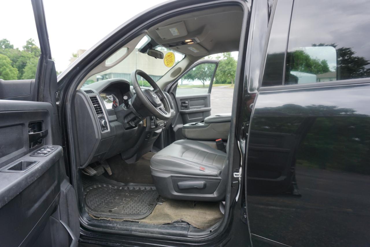 Dodge 2500 Tradesman Crew Cab SWB 4WD 2018