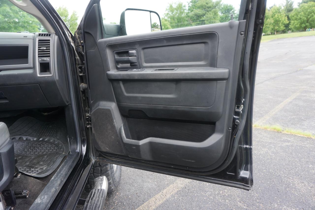 Dodge 2500 Tradesman Crew Cab SWB 4WD 2018