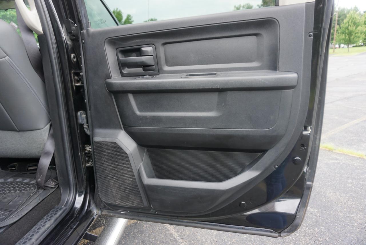 Dodge 2500 Tradesman Crew Cab SWB 4WD 2018