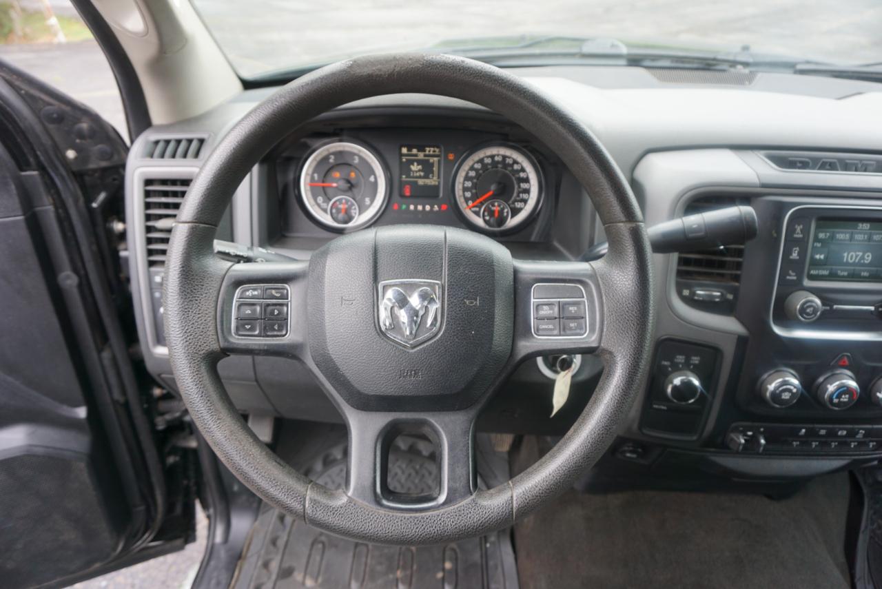 Dodge 2500 Tradesman Crew Cab SWB 4WD 2018