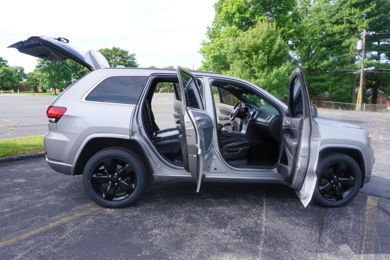 Jeep Grand Cherokee Altitude 4x4 2015
