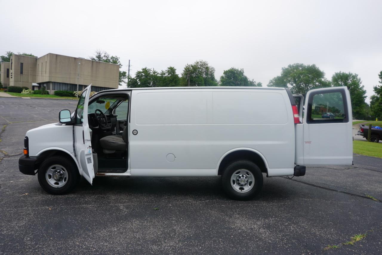 Chevrolet Express 2500 Cargo 2013