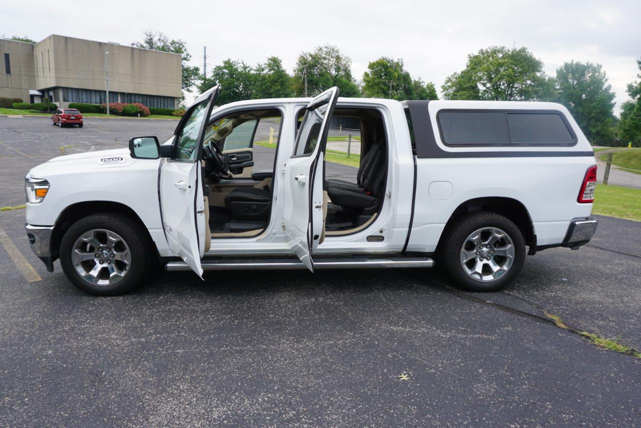 Dodge 1500 Big Horn Crew Cab SWB 4WD 2019