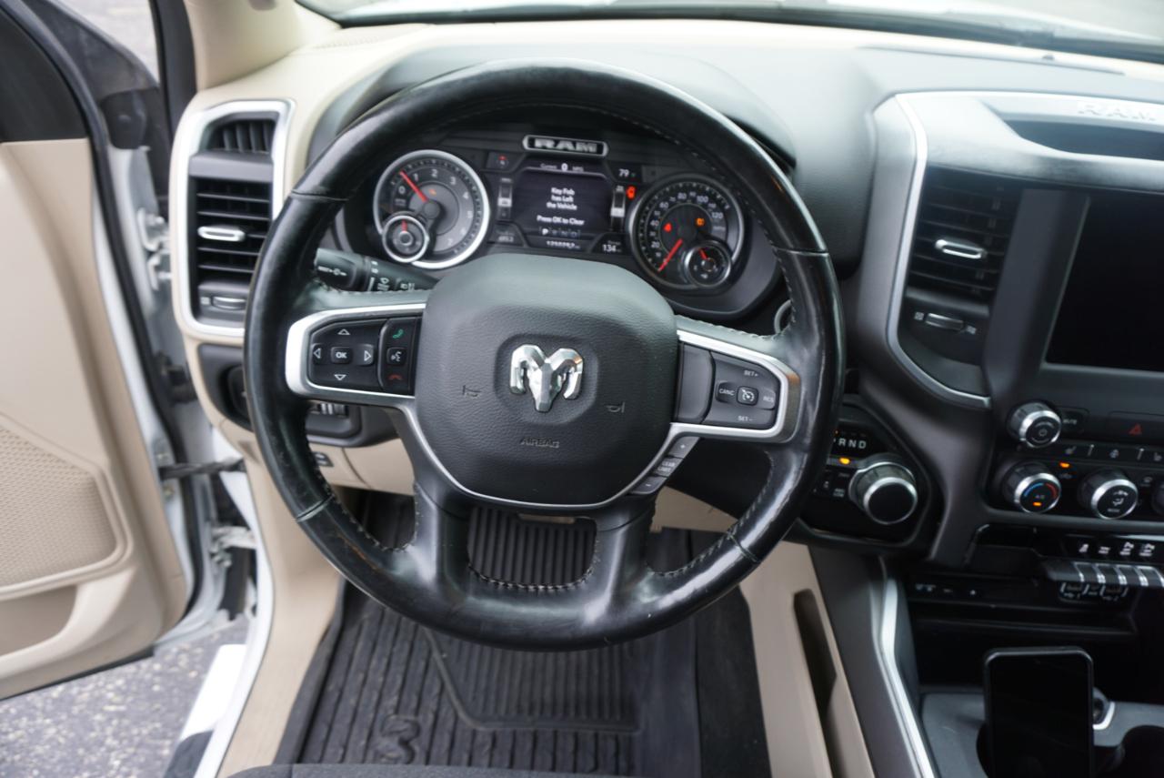 Dodge 1500 Big Horn Crew Cab SWB 4WD 2019