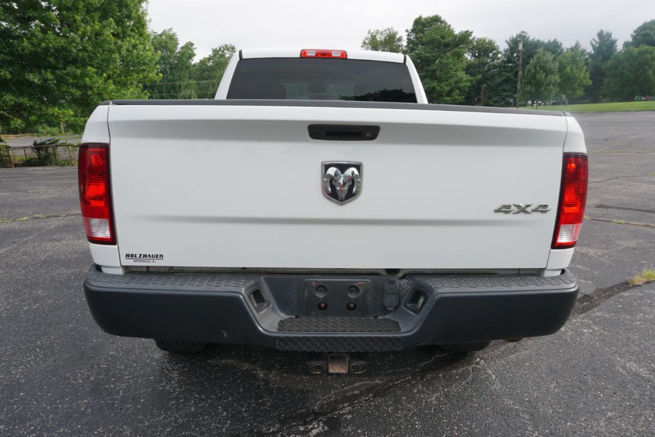 Dodge 2500 Tradesman Crew Cab SWB 4WD 2017