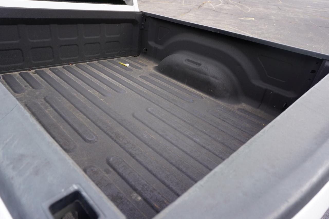 Dodge 2500 Tradesman Crew Cab SWB 4WD 2017