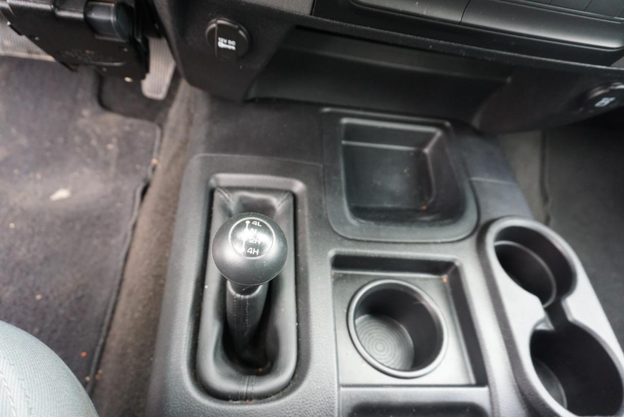 Dodge 2500 Tradesman Crew Cab SWB 4WD 2017