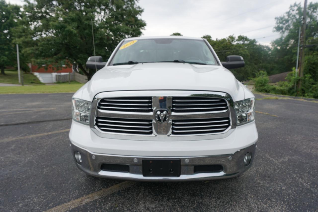 Dodge 1500 Classic SLT 4x4 Quad Cab 6'4" Box 2019